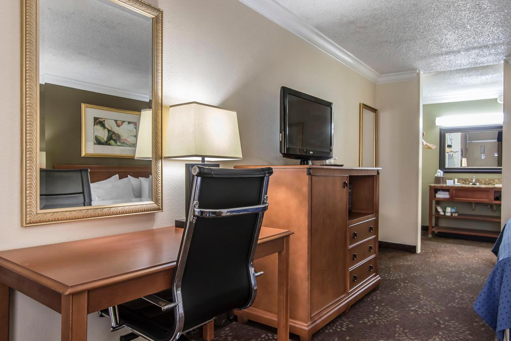 Quality Inn Морган-Сити Экстерьер фото